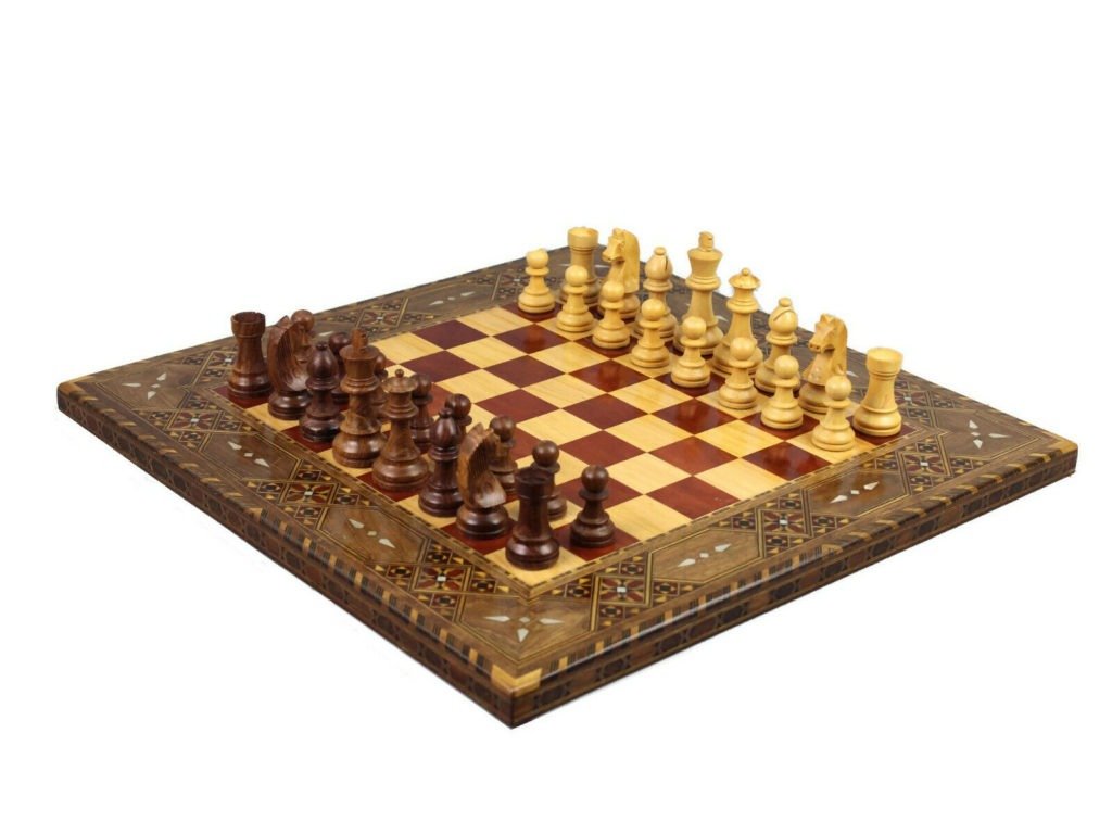 solar chess set with german staunton sheesham chess pieces