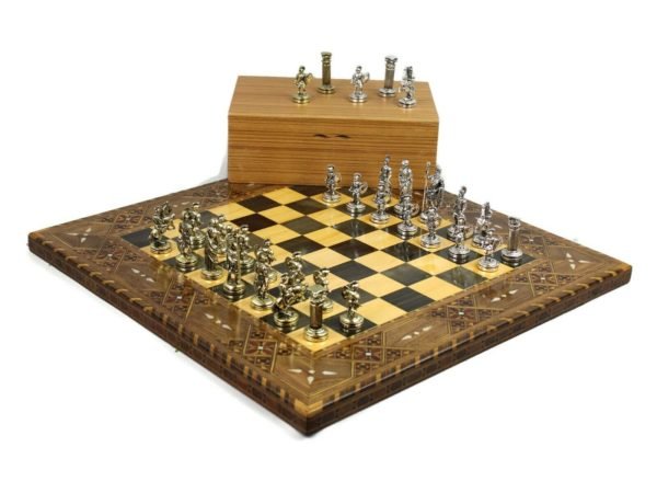 Premium Range Chess Board With Metal Pieces "Dawn" - CBWL17" - Image 3