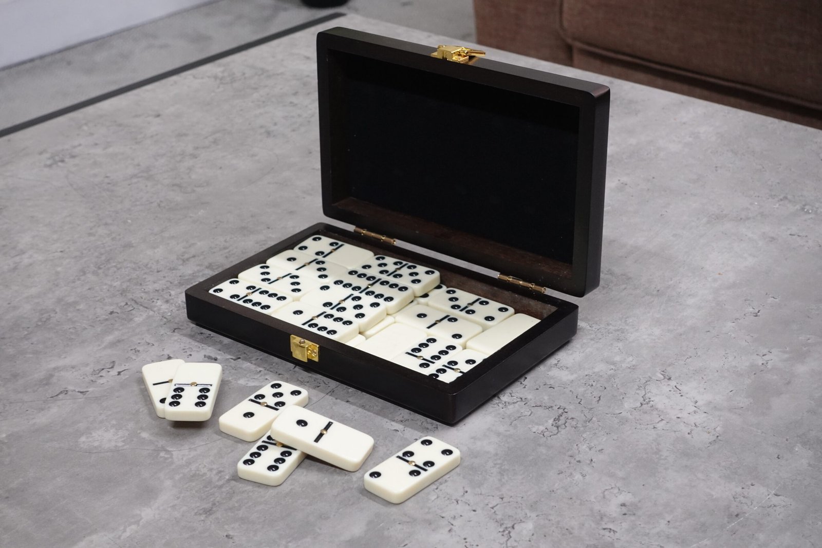 Double 6 Dominoes in Wooden Case