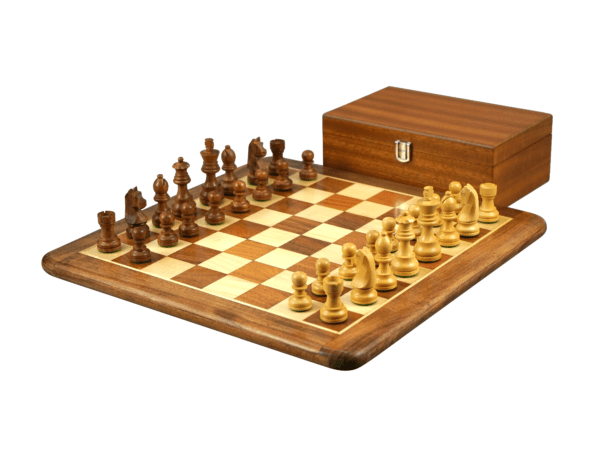 sheesham flat board with german staunton chess pieces and mahogany chess box