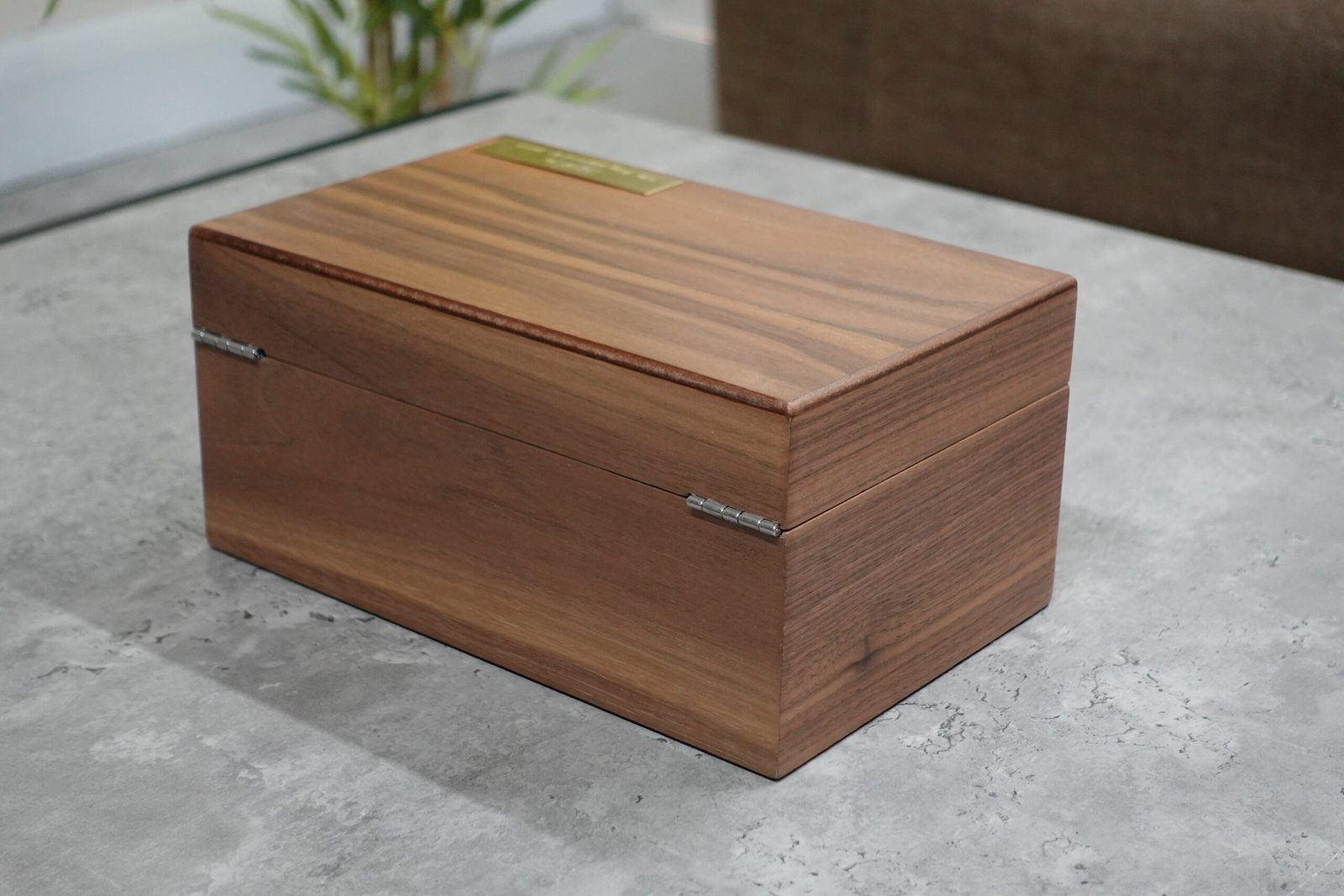 Walnut Chess Box With Metal Clasp 3.75 Inch - Image 4