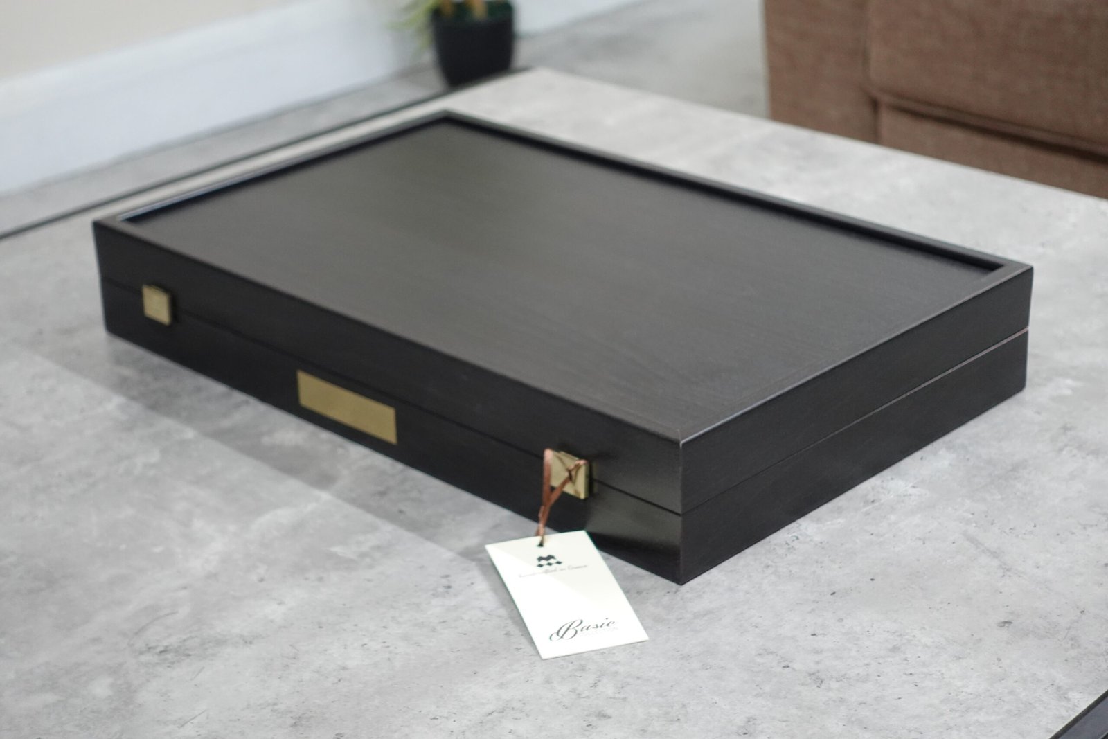 Manopoulos Wenge & Oak Backgammon Set 23 Inch with Storage Racks - Image 8