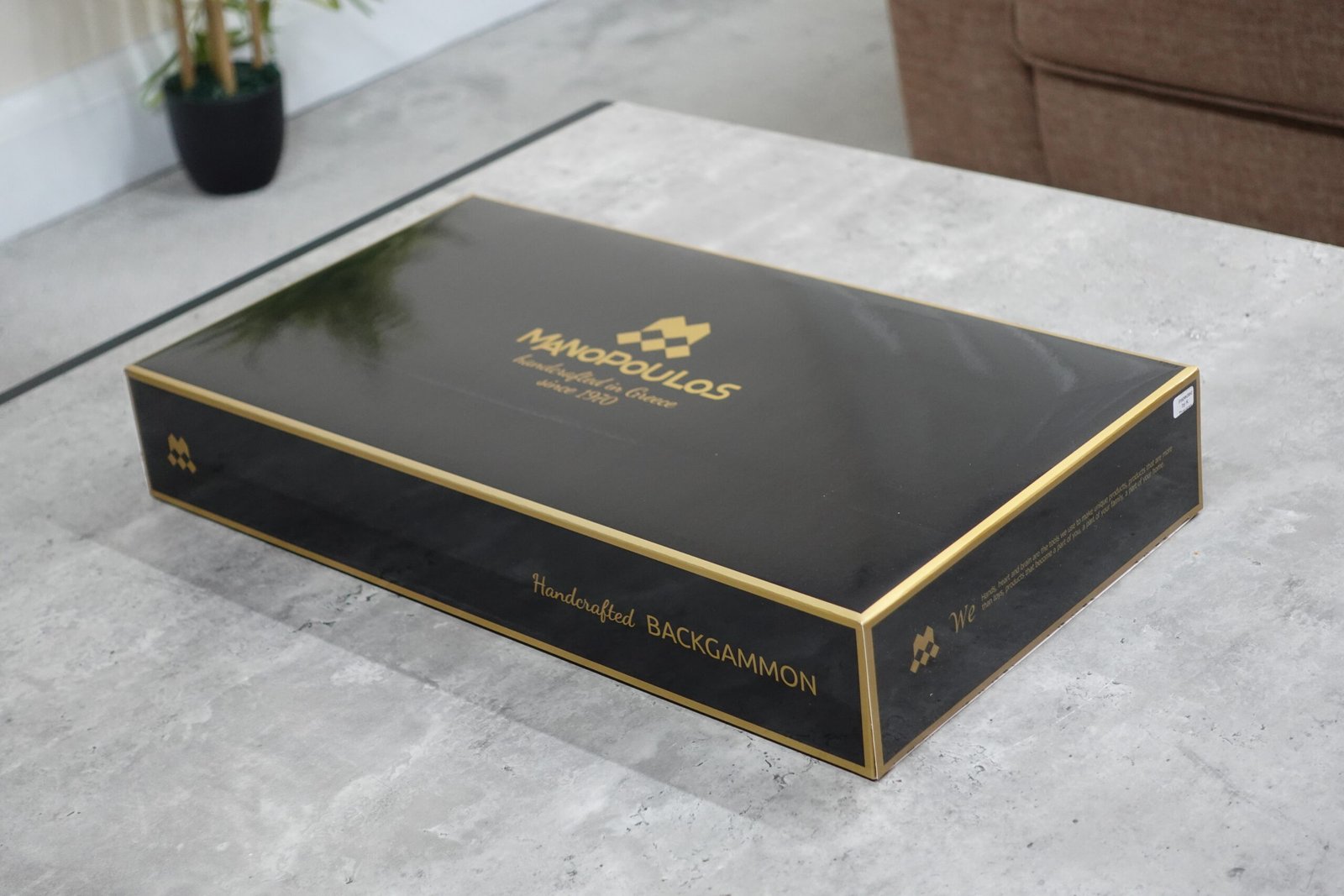 Manopoulos Oak & Walnut Backgammon Set 20 Inch - Image 11
