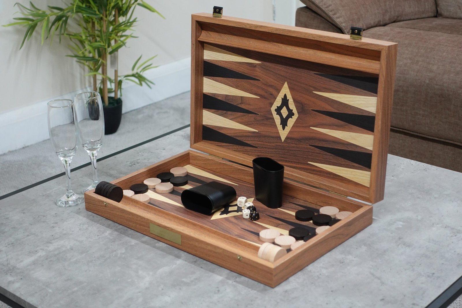 Manopoulos Walnut Backgammon Set 23 Inch with Storage Racks
