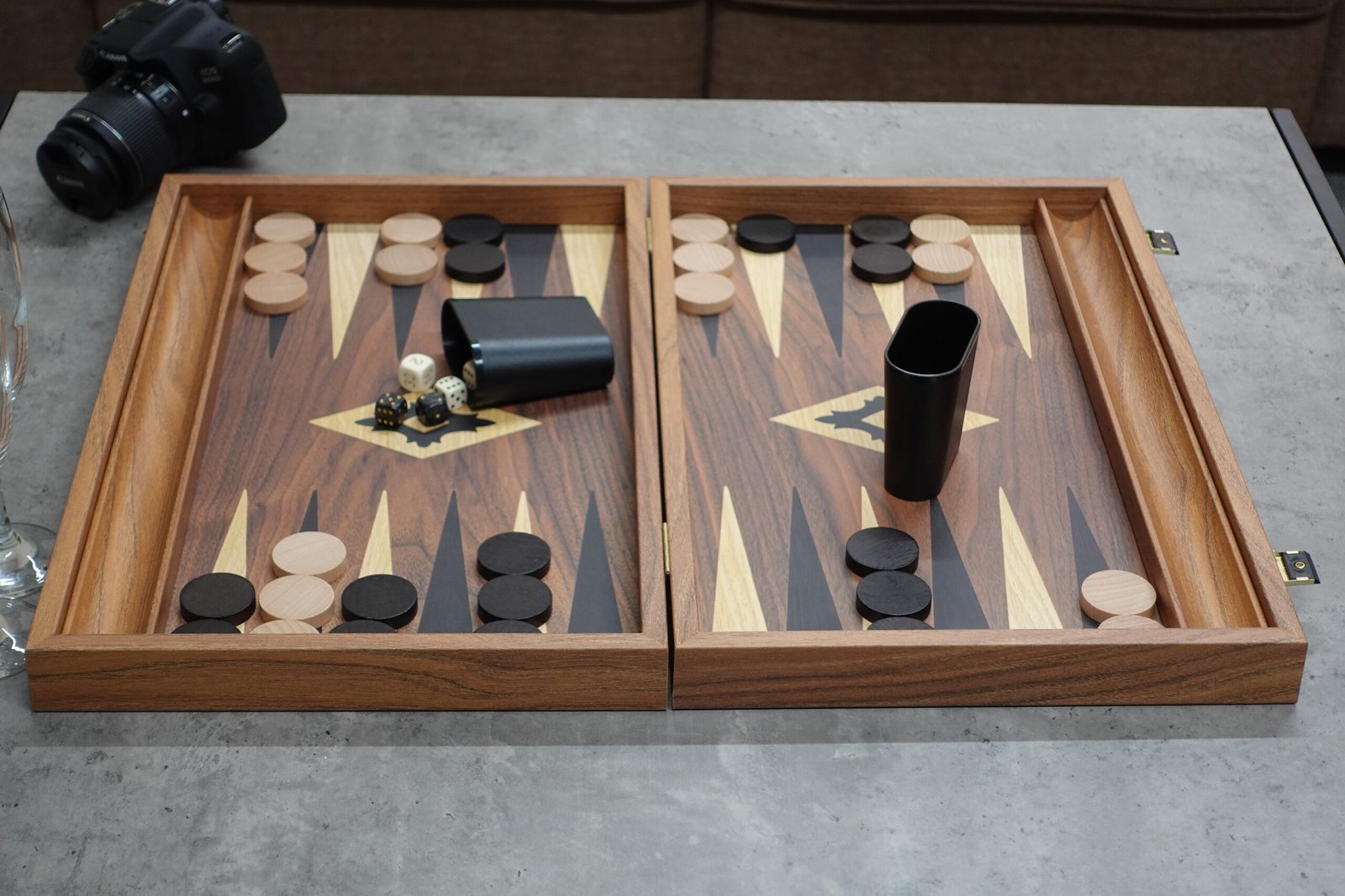 Manopoulos Walnut Backgammon Set 23 Inch with Storage Racks - Image 2
