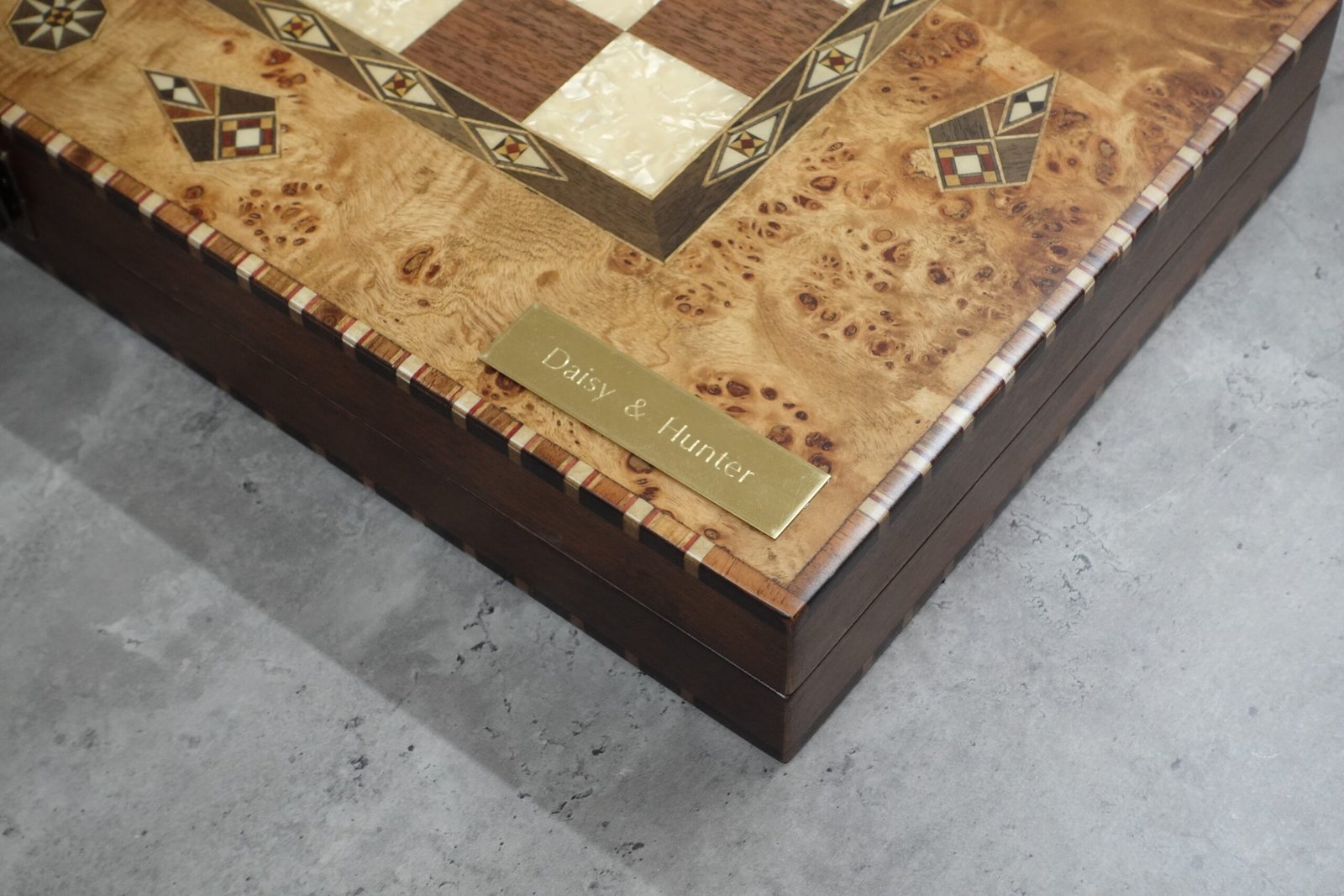 Helena Rural Bird Eye Maple Mother of Pearl Backgammon Set 20 Inch - Image 2