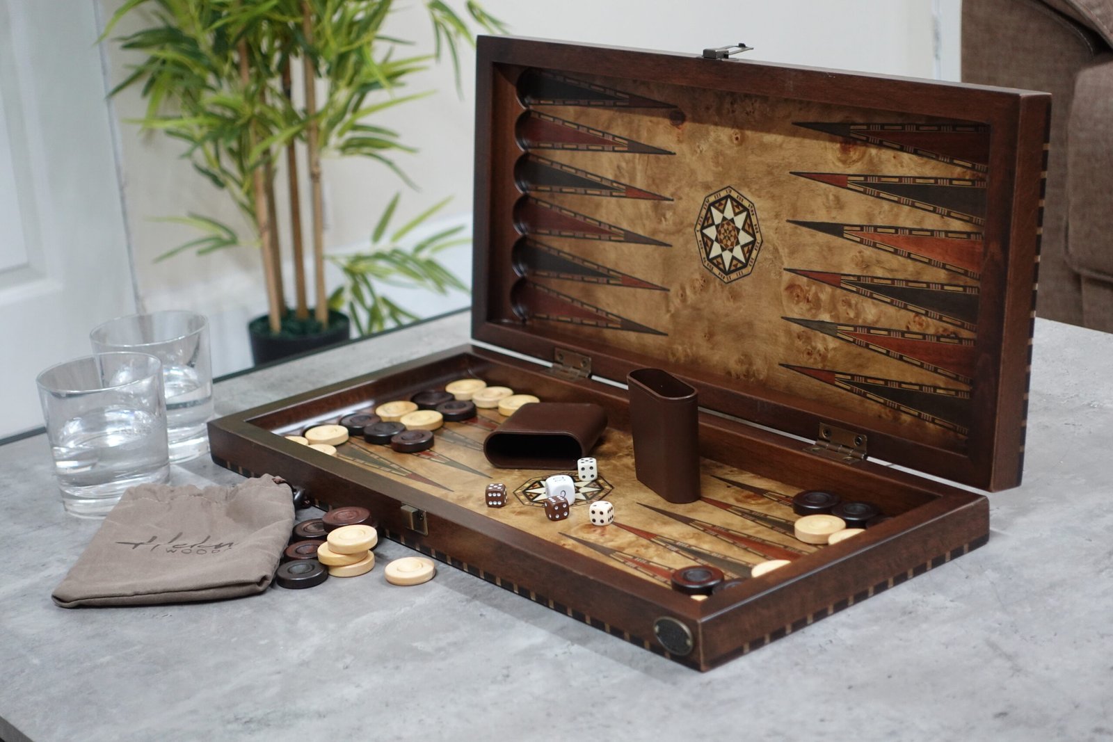 Helena Rural Bird Eye Maple Mother of Pearl Backgammon Set 20 Inch - Image 5