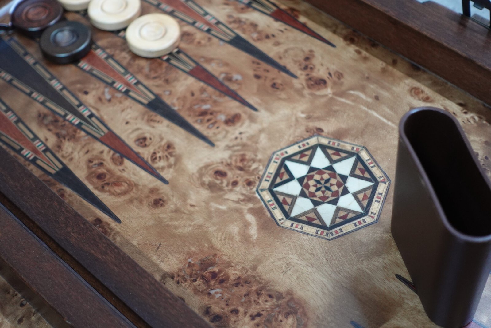 Helena Carved Mother of Pearl Bird Eye Maple Backgammon Set 20 Inch - Image 7