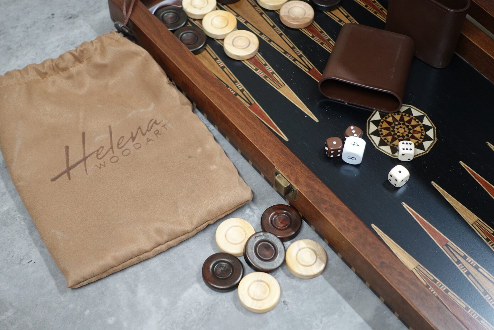 Helena Rural Ebony Mother of Pearl Backgammon Set 20 Inch - Image 5