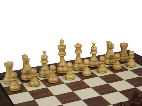 boxwood classic staunton chess pieces on walnut chess board