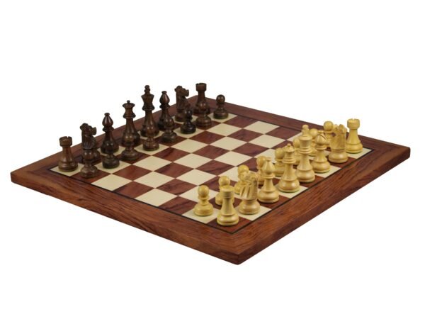 french knight staunton chess pieces with rosewood chess board