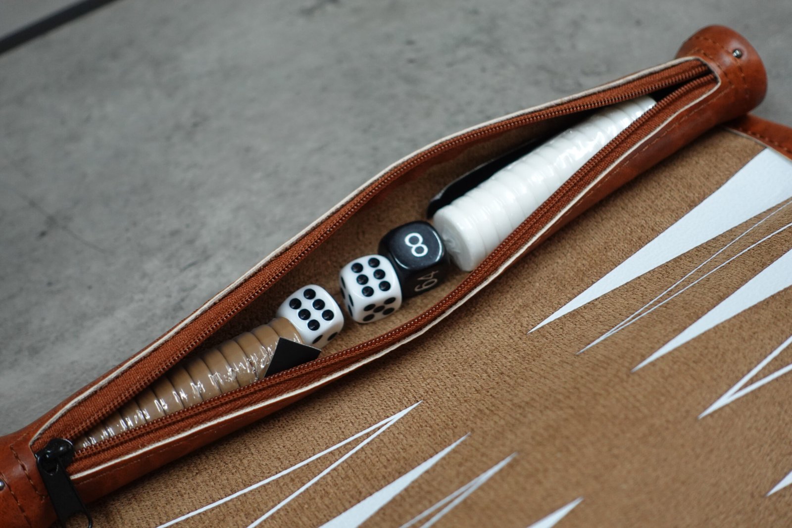 Brown Travel Roll Up Backgammon Set 13 Inch - Image 5