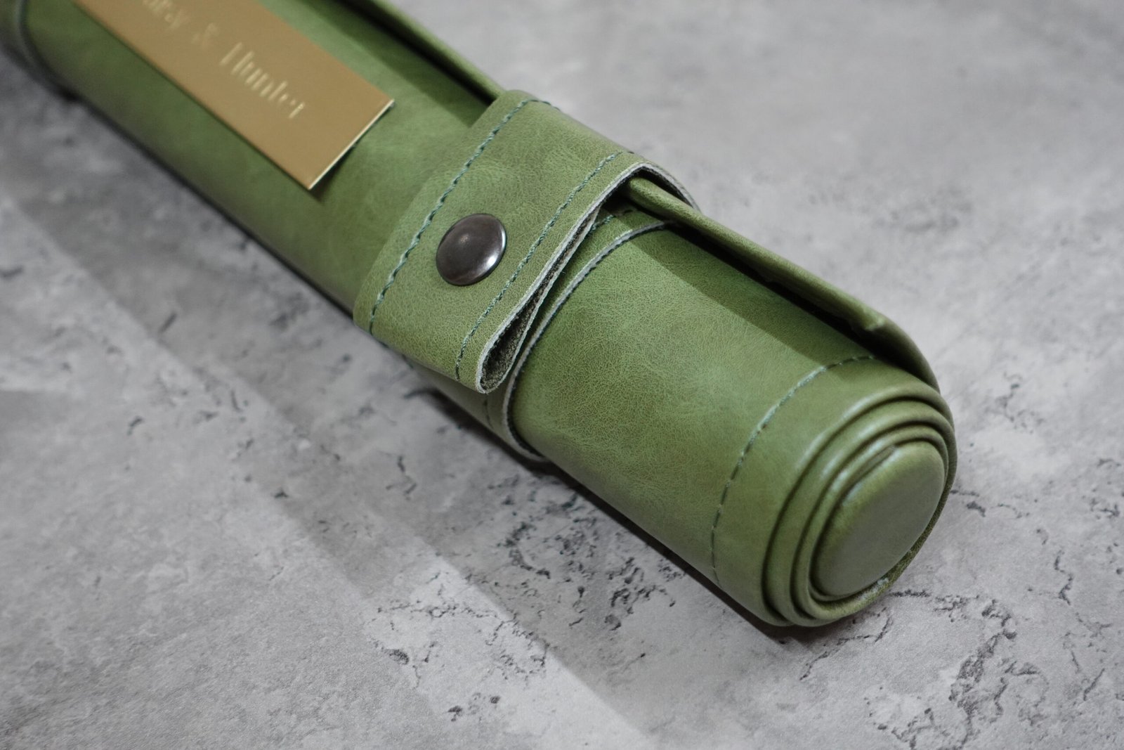 Green Travel Roll Up Backgammon Set 13 Inch - Image 3